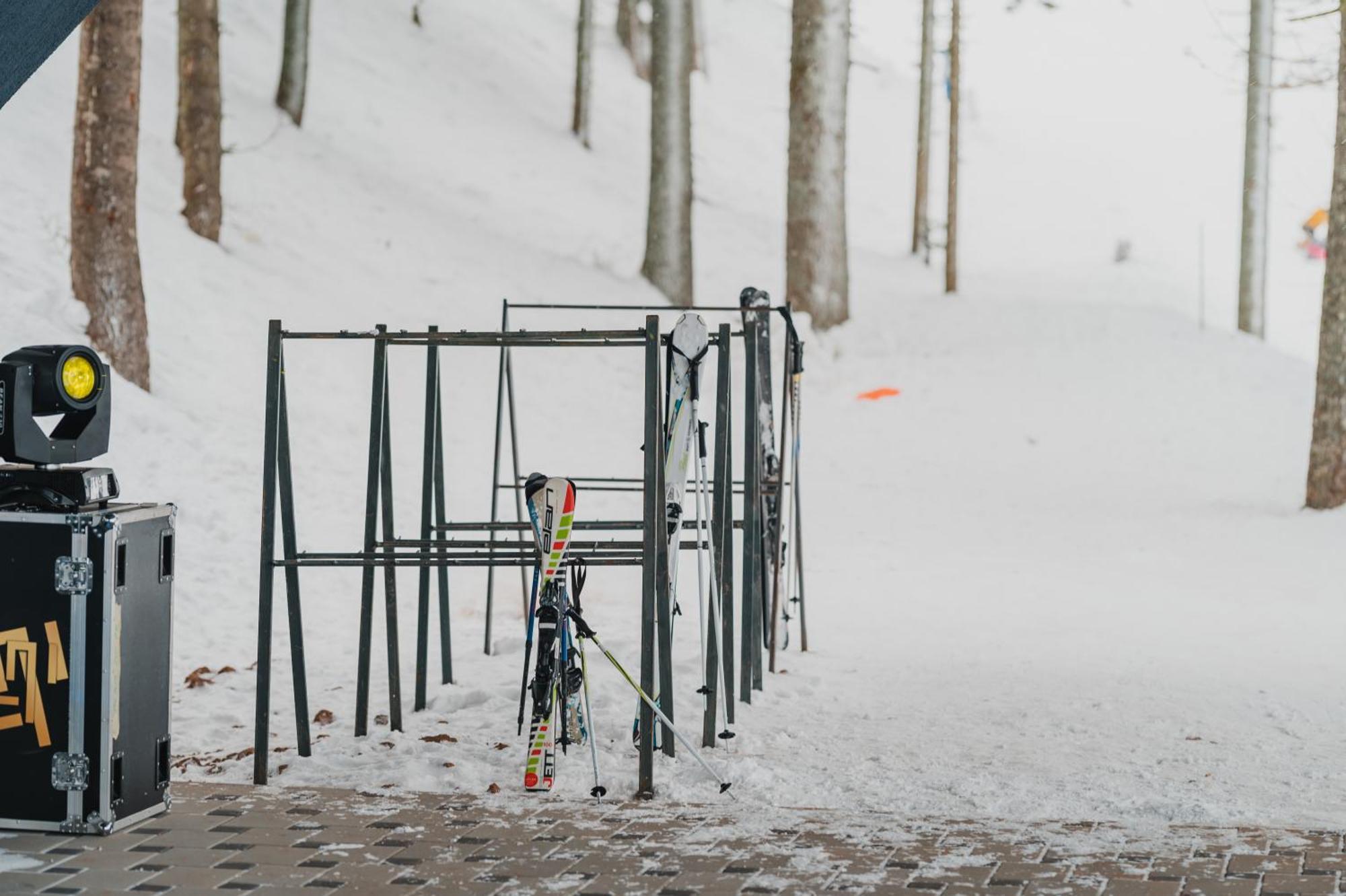 Hotel Nomad Bjelašnica Eksteriør billede